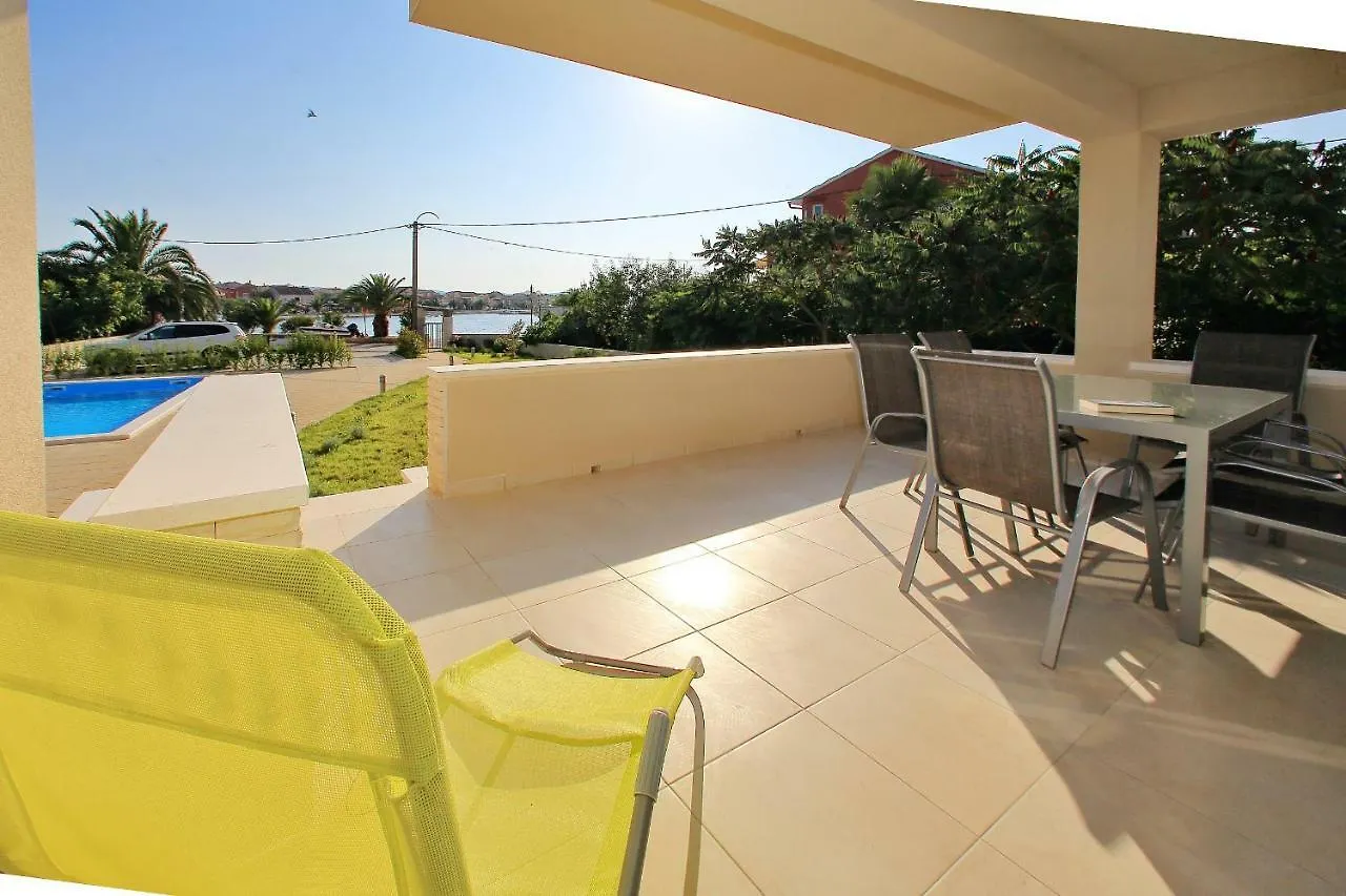Luxury Apartments Sikiric_2 With Fantastic View On The Sea بيبينيا